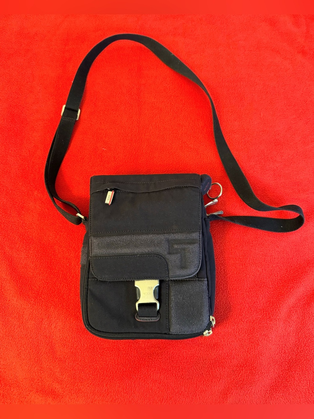 VTG TUMI black Nylon Crossbody Multi Pocket Travel Passport Messenger Bag